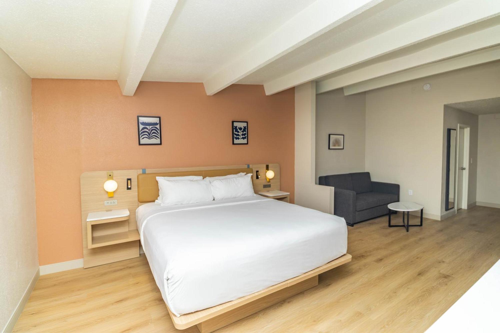 รามาดา บาย วินด์แฮม ดาเวนพอร์ต ออร์แลนโด เซาท์ Hotel ภายนอก รูปภาพ