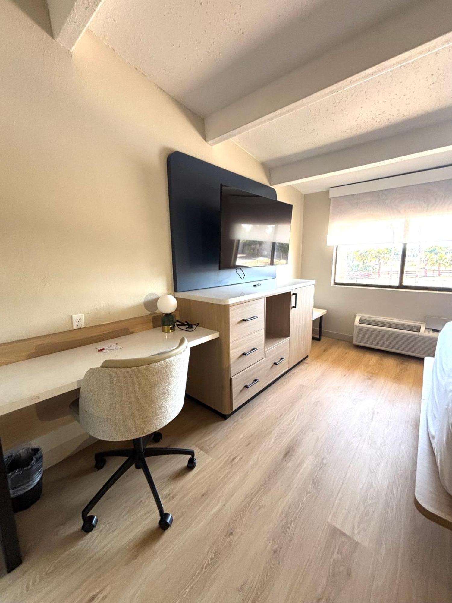 รามาดา บาย วินด์แฮม ดาเวนพอร์ต ออร์แลนโด เซาท์ Hotel ภายนอก รูปภาพ