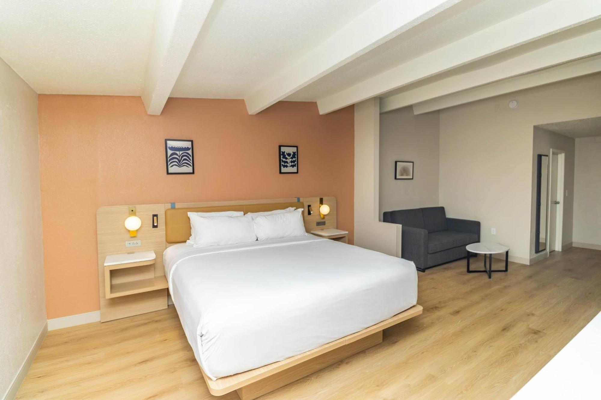 รามาดา บาย วินด์แฮม ดาเวนพอร์ต ออร์แลนโด เซาท์ Hotel ภายนอก รูปภาพ